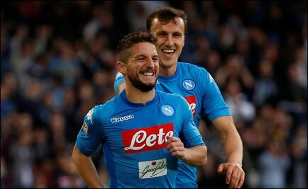 Napoli mantiene invicto y liderato