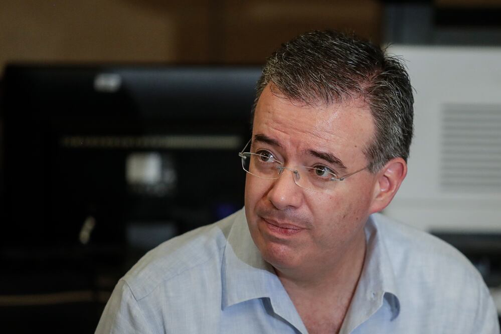 “Es muy importante crear y contribuir a un entorno de certidumbre y que propicie confianza, con independencia de la decisión que eventualmente pueda tomarse. El entorno externo es especialmente complejo”, dijo Díaz de León. Foto: Archivo/EL UNIVERSAL