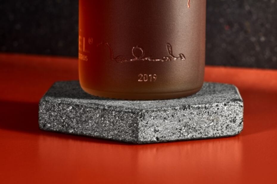 Toledo se destila en una subasta a favor de las comunidades indígenas oaxaqueñas