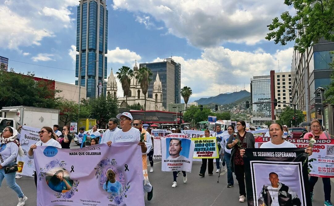Víctimas como las madres buscadoras tocan puertas de ONG para demandar ayuda al tratar de cubrir sus necesidades, pues deben sostener económicamente a una familia que dependía de las personas desaparecidas. Foto: Archivo EL UNIVERSAL