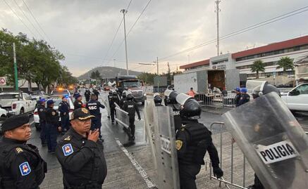 Cae estructura de escenario en explanada de alcaldía Gustavo A Madero en celebración del Día de las Madres; reportan lesionados