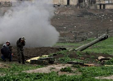 Azerbaiyán lanza operación militar en Karabaj 3 años después de la última guerra; reportan 25 muertos
