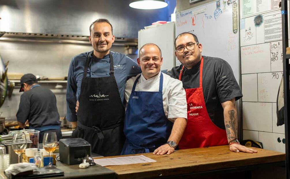 Chefs cocinan juntos por el octavo aniversario de Campobaja. Foto: Cortesía