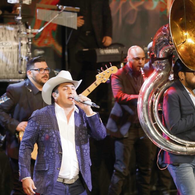 Convivió con sus seguidores en CDMX y dará show mañana en Sinaloa. ARCHIVO EL UNIVERSAL