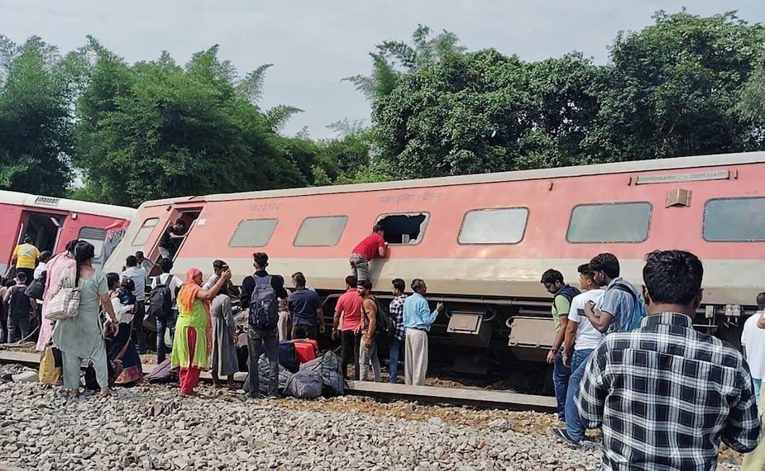 Una estampida provocó la muerte de un grupo de personas en una estación de tren en Nueva Delhi. Imagen Ilustrativa. Foto: X @DrJain21