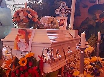 Brenda falleció en su primer día de trabajo cuando explotó el taller pirotécnico en Melchor Ocampo; hoy la velaron