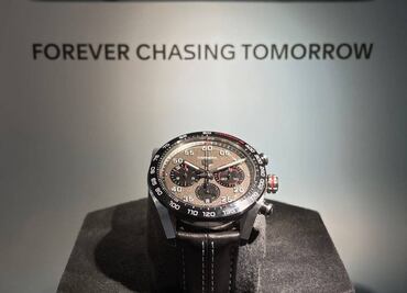 TAG Heuer presenta reloj conmemorativo con Porsche y la Fórmula E
