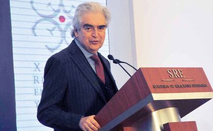 Fallece Rafael Tovar y de Teresa, secretario de Cultura