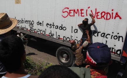 PGR consigna a líder comunitario de Ostula