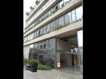 El Instituto Cervantes honra a Fernando del Paso con biblioteca