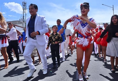 Tepito baila por la paz; más de 15 mil personas rinden homenaje a Héctor Lavoe con salsa y sonideros