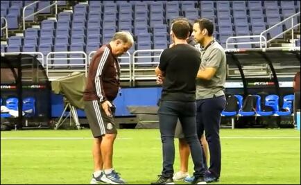 'Tata' Martino explota por la cancha del Alamodome