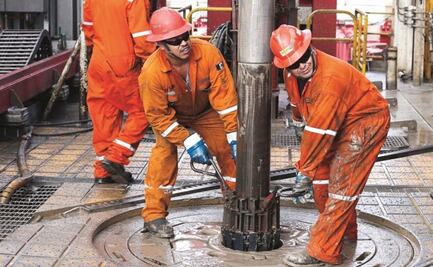 Barril de crudo mexicano cae debajo de 100 dólares por primera vez en marzo