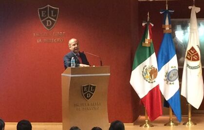 Encontré al crimen organizado en proceso de captura del Estado: Calderón