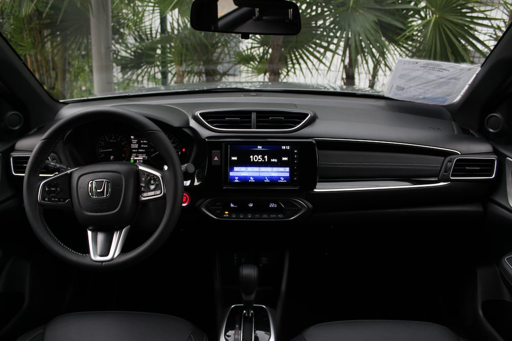 La medida abarca los modelos Pilot, Accord, Civic, HR-V y Odyssey de 2020 a 2022, así como los Fit y Civic Coupe 2020. También incluye los Civic hatchback 2021 y 2022, Civic Type R e Insight 2021 y los CR-V, CR-V Hybrid, Passport, Ridgeline y Accord Hybrid de 202 y 2021.