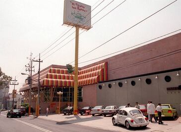 El Charco de las Ranas, el restaurante que incrementó su fama por Paco Stanley