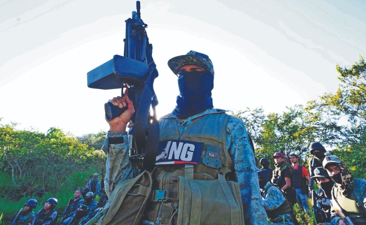 “Ya sea mediante el tráfico de fentanilo a nuestras fronteras o la organización de estafas de tiempo compartido, los cárteles terroristas de la droga como el CJNG victimizan constantemente a los estadounidenses para obtener beneficios”, afirmó en un comunicado el secretario del Tesoro, Scott Bessent. Foto: Archivo / CUARTOSCURO