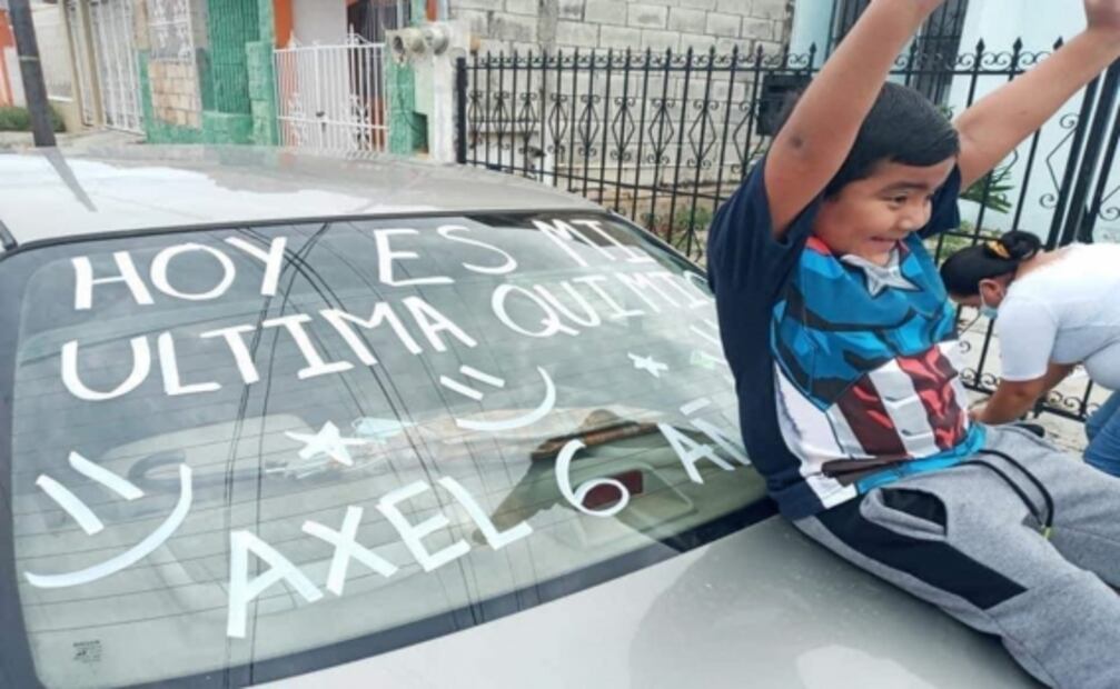 Axel vence al Covid y batalla contra el cáncer; celebra última quimioterapia 