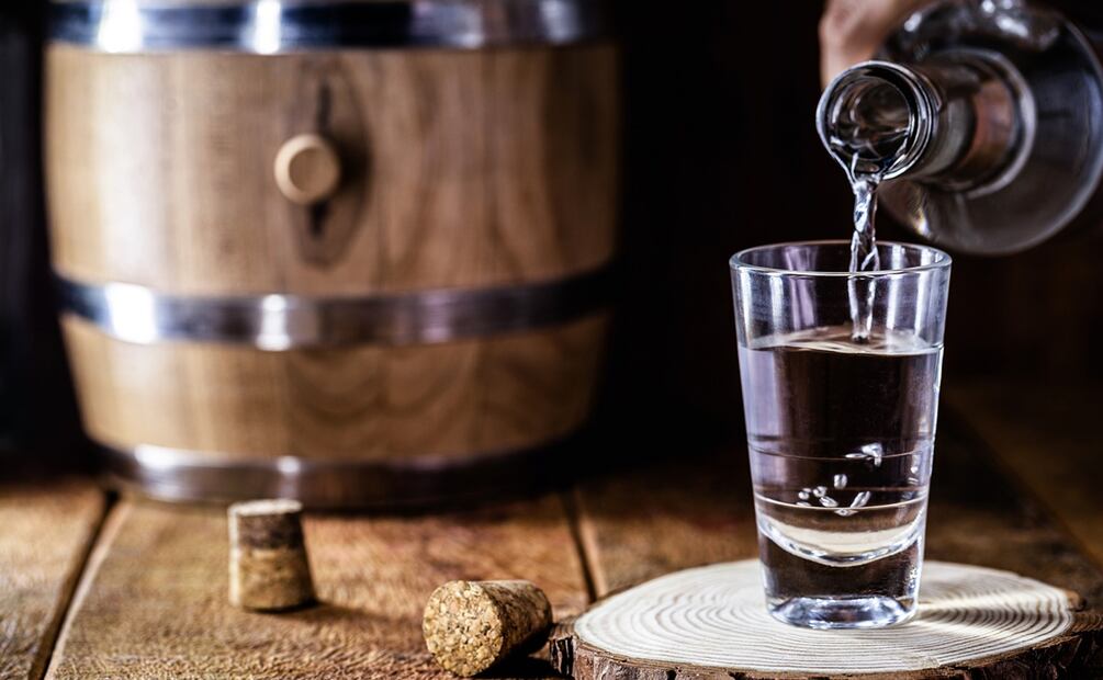 Aprende de tequila, mezcal y otros destilados. Foto: iStock