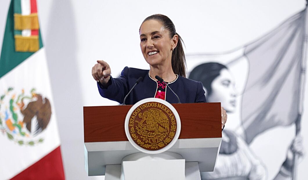 “Pensamos que era más”: señaló Claudia Sheinbaum luego de que el Banco de México (Banxico) entregó al gobierno federal un remanente por casi 18 mil millones de pesos; se informará cómo serán utilizados estos recursos, dijo. Foto: Diego Simón Sánchez/EL UNIVERSAL