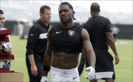 Antonio Brown se disculpa; jugará la Semana 1 con Raiders