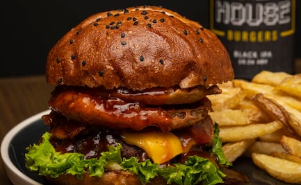 Open House Burgers: las hamburguesas más monchosas en la Nápoles