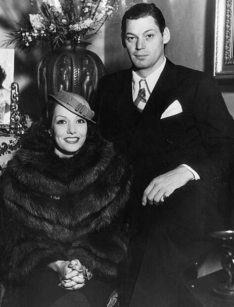 La famosa actriz mexicana Lupe Vélez y Johnny Weissmüller poco después de su boda, en octubre de 1933. Foto: Wikimedia Commons.