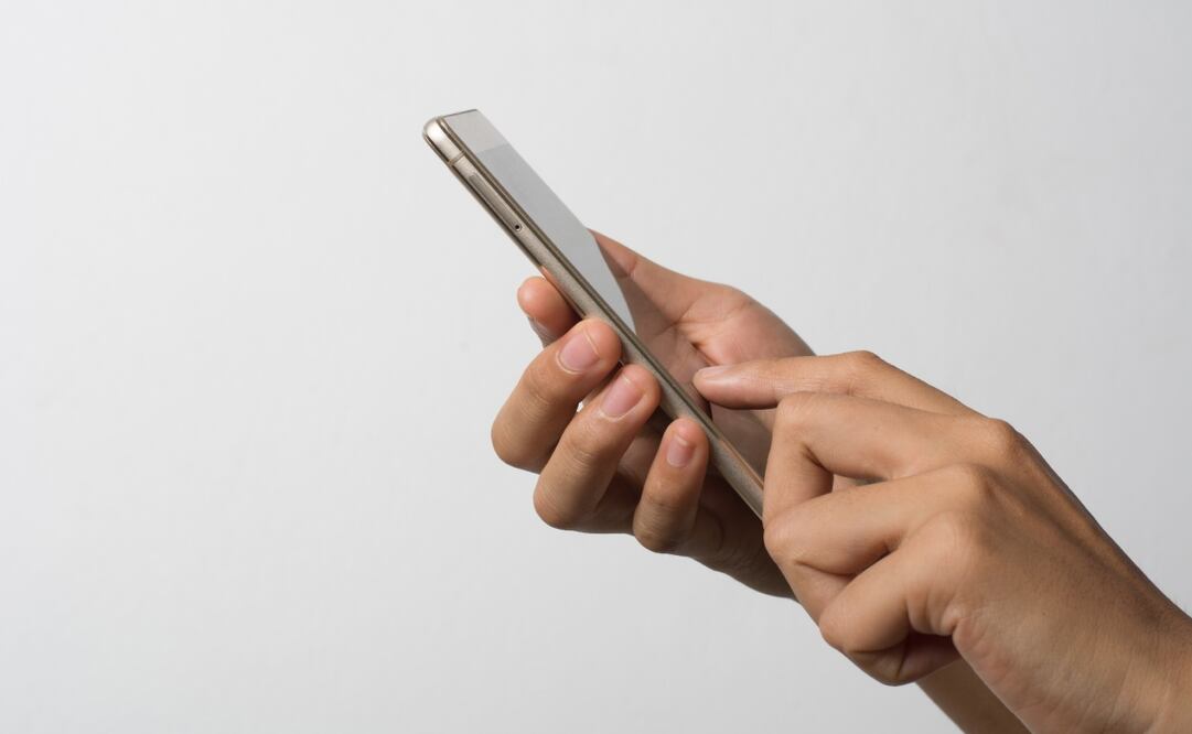 Elimina lo que quieras de WhatsApp sin perder información valiosa. Imagen: Freepik