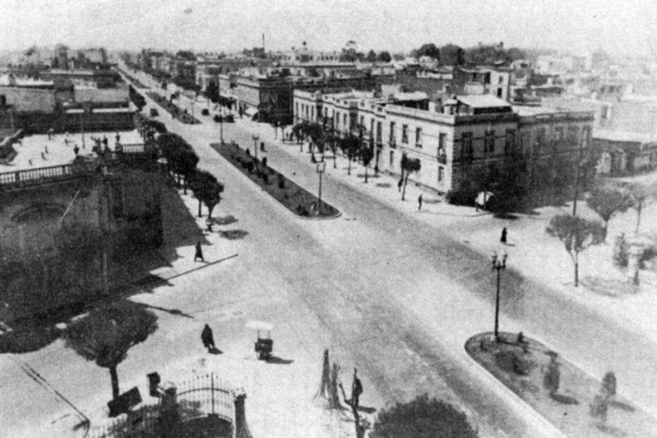 Insurgentes, la avenida que creció con la CDMX