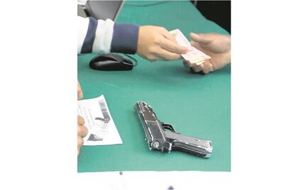 Disminuyó entrega voluntaria de armas en sexenio de Peña