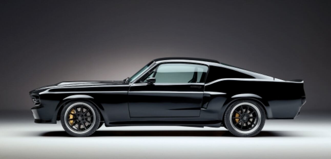 Presentan Mustang eléctrico más poderoso que el original