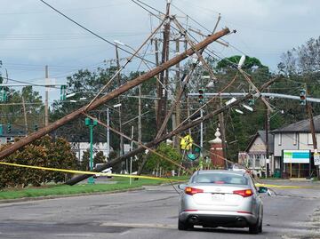 Inicia rescate de víctimas en Louisiana tras el paso de Ida, convertido en tormenta tropical
