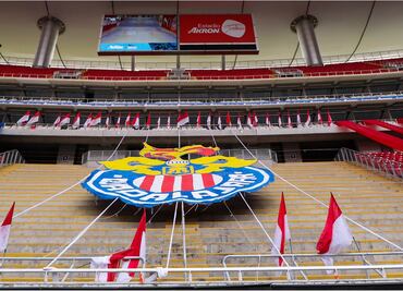 Con tal de deshacerse de él, Chivas casi regala jugador a la MLS