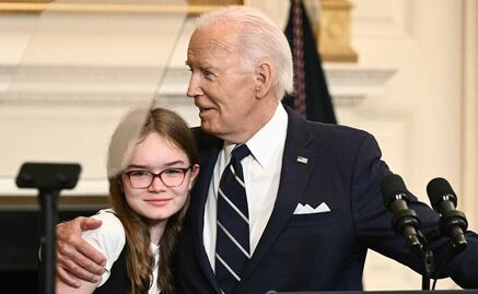 “Su brutal calvario ha terminado, son libres”, dice Biden sobre prisioneros liberados en intercambio con Rusia