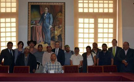 Mancera se reúne con jornaleros de San Quintín