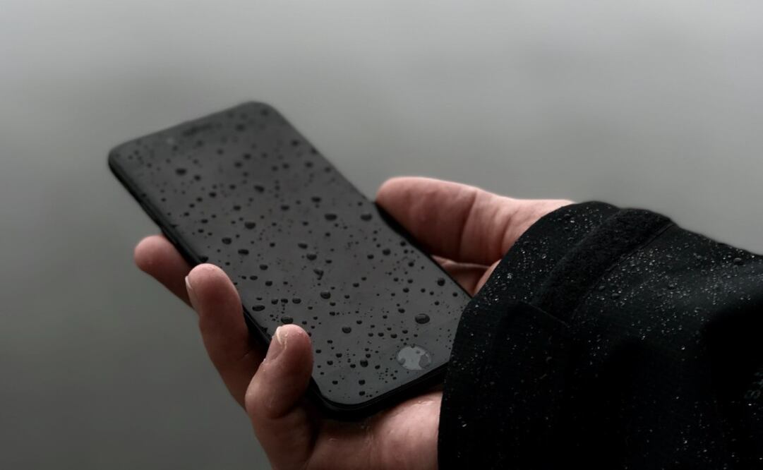 Verifica que tu celular reúna las condiciones necesarias antes de mojarlo./UNSPLASH