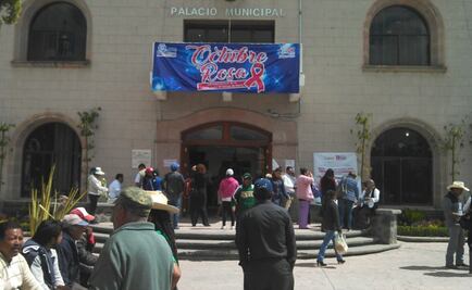 Exigen liberación de hermanos detenidos durante protesta en Edomex