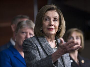 Nancy Pelosi ha advertido a Biden que perderá contra Trump y arrastrará al Congreso con él, según CNN