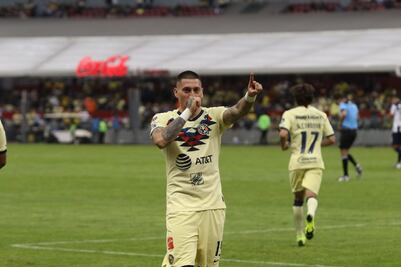 América golea a Rayados en el estadio Azteca