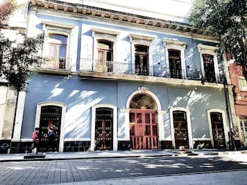 Talleres aromáticos y visitas temáticas en el Museo del Perfume