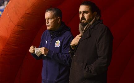 Chivas quiso opacar la final y sólo hizo el ridículo