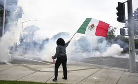 México levanta la voz tras redadas en Los Ángeles; exige acciones migratorias apegadas al debido proceso