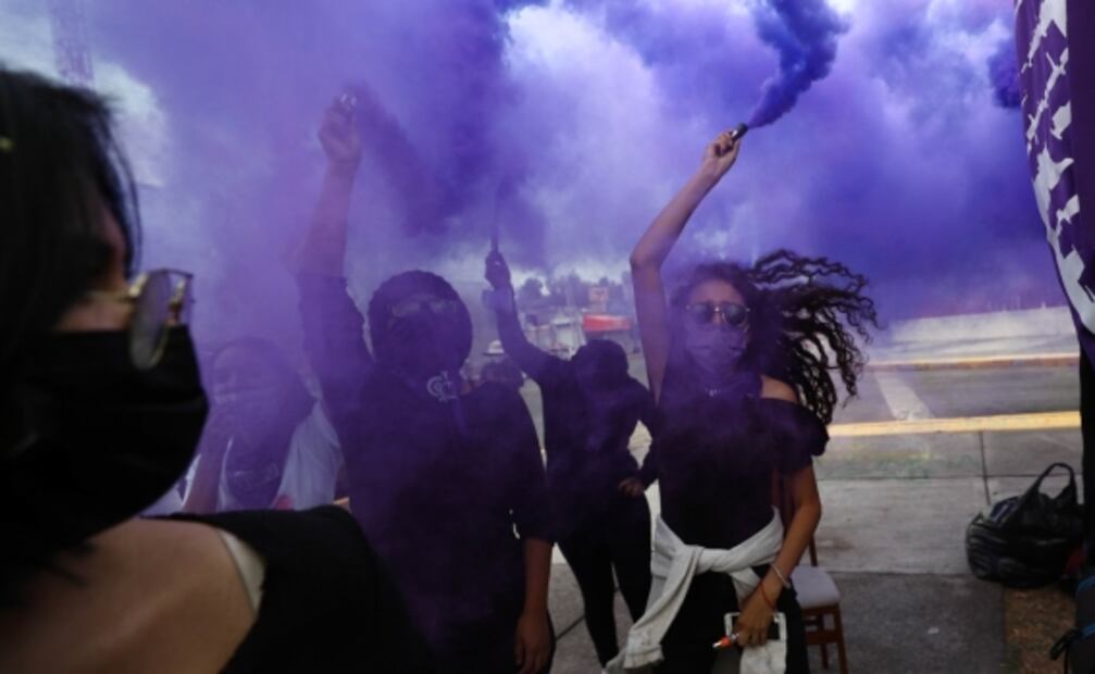 Un rayo sobre Templo Mayor, balazos en Michoacán y la Ley Olimpia, entre las fotos de la semana