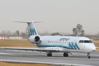 Acusan a Aeromar de presión para cambio de contrato