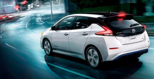 Japón prohibiría autos de combustión para la década del 2030