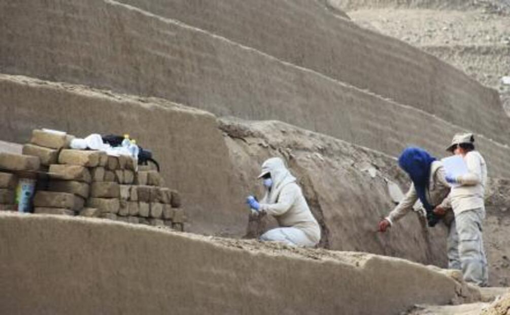 Descubren murales milenarios en un palacio prehispánico