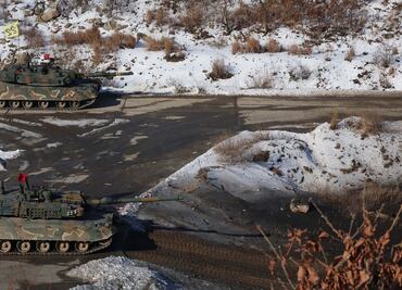 Pyongyang advierte que Seúl y EU pagarán un "precio terrible" por sus maniobras; los acusa de preparar una "simulación de guerra"