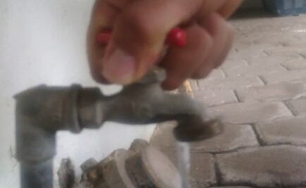 Restablecen servicio de agua en Juchitán tras sismo 