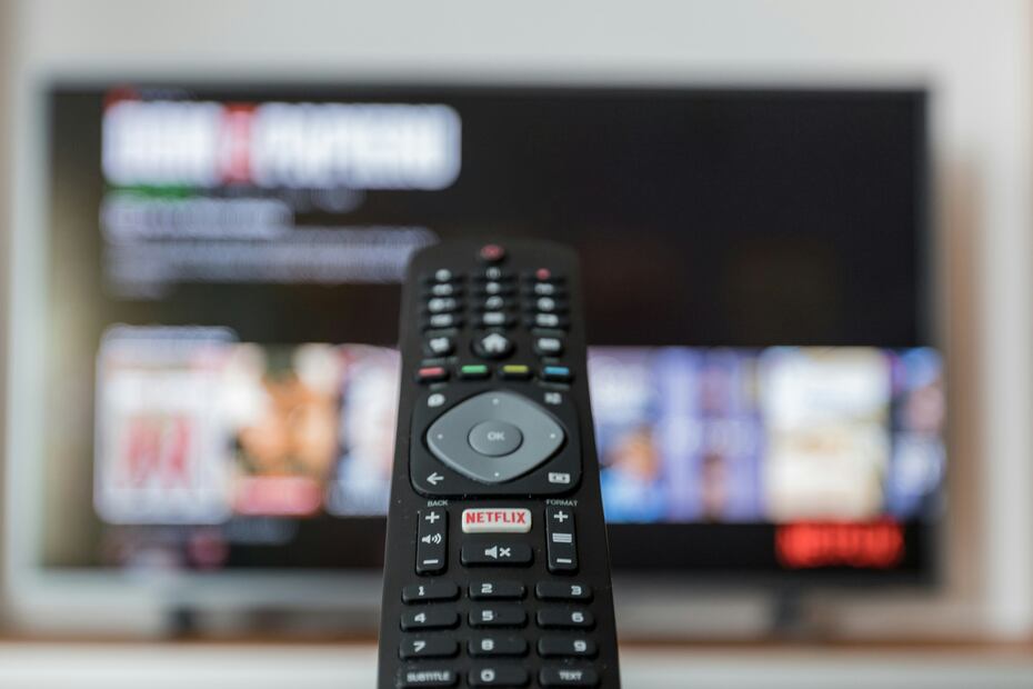 Significado de los botones de colores del control remoto. Foto: Unsplash