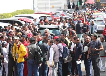 Inicia con intermitencias reemplacamiento en Edomex